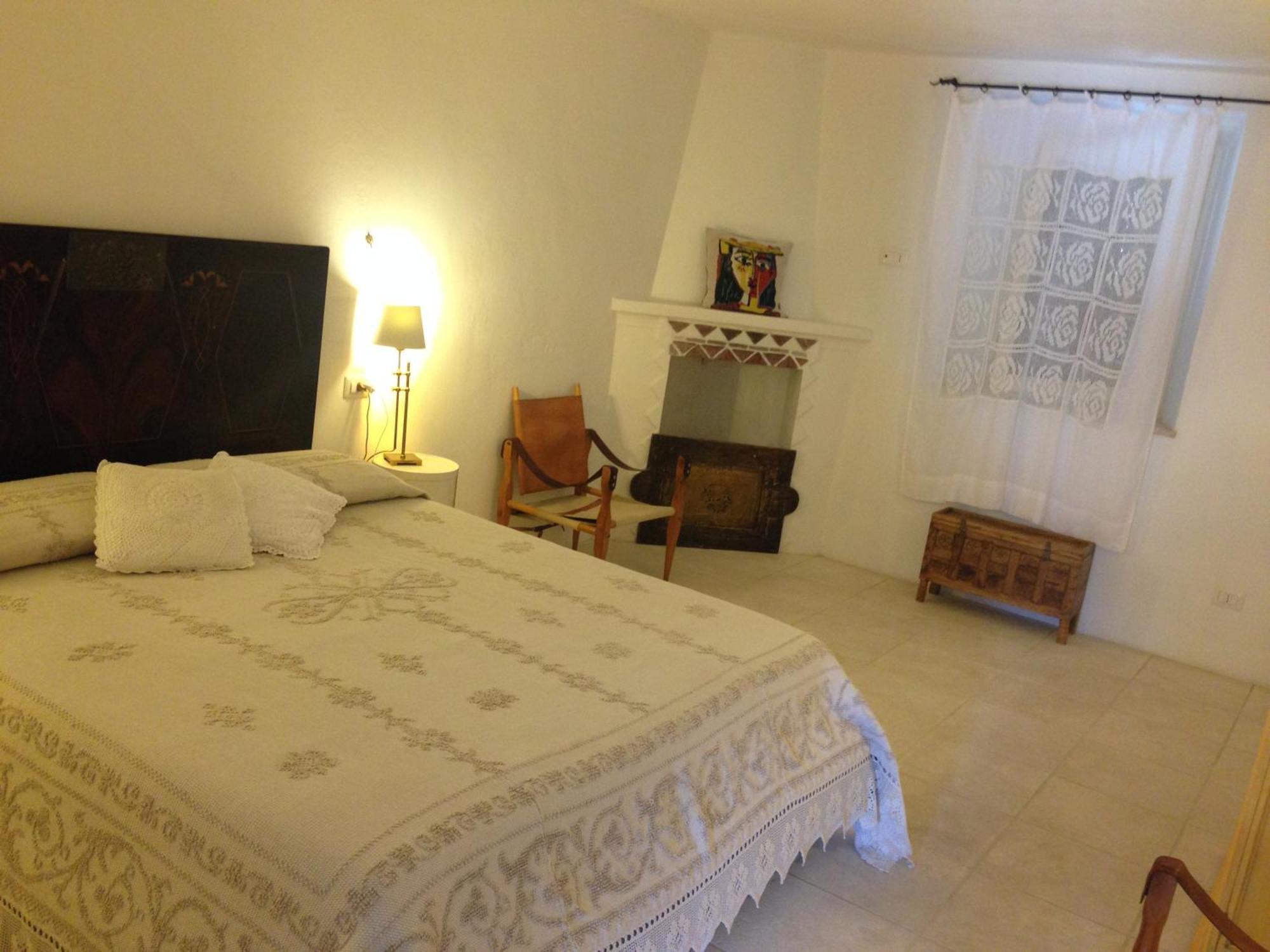 Antica Dimora La Corona San Pantaleo Quarto foto